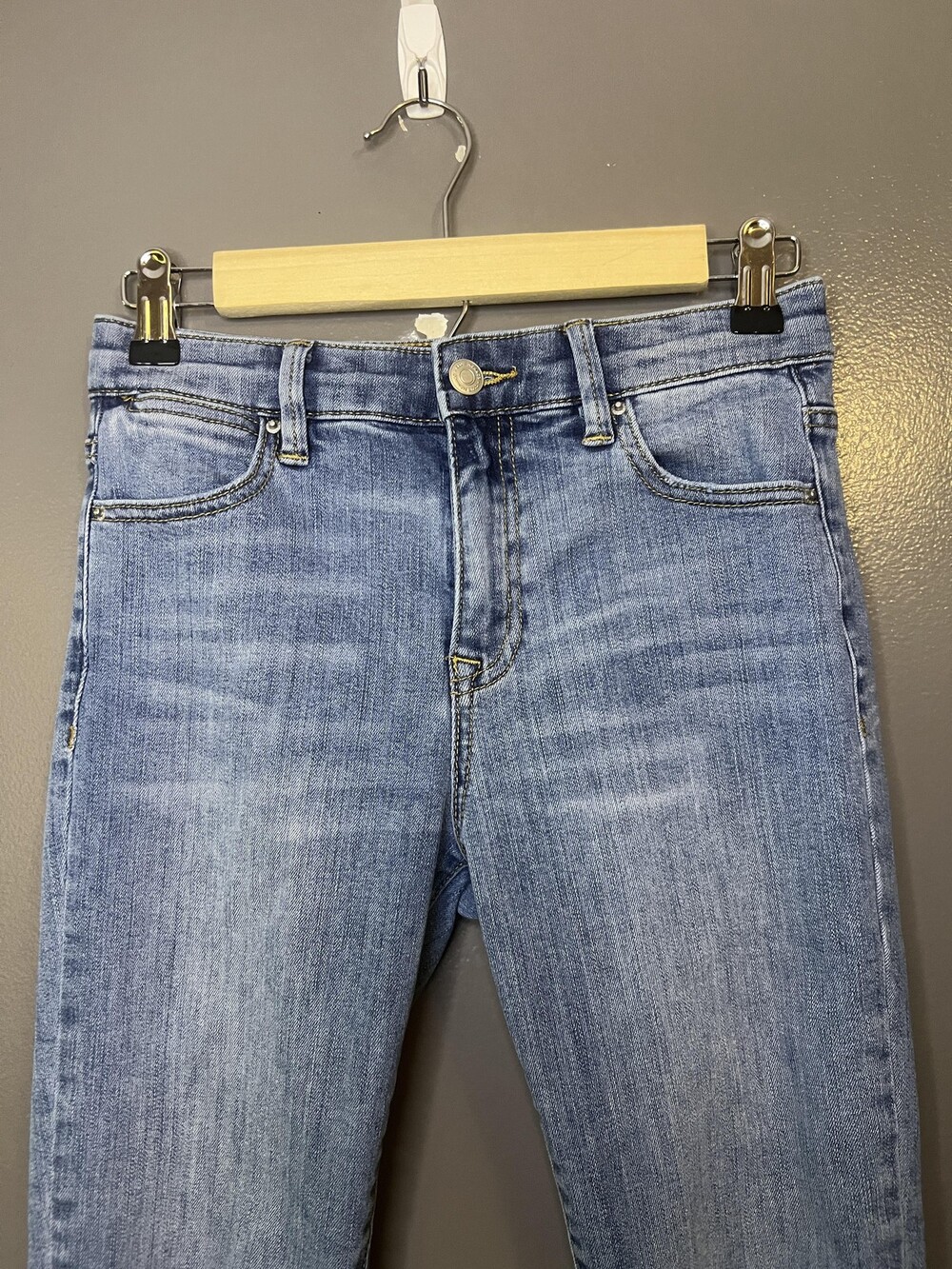 Club Monaco Skinny Jeans Womens 26 Medium Wash Blue Raw Hem Stretch Denim